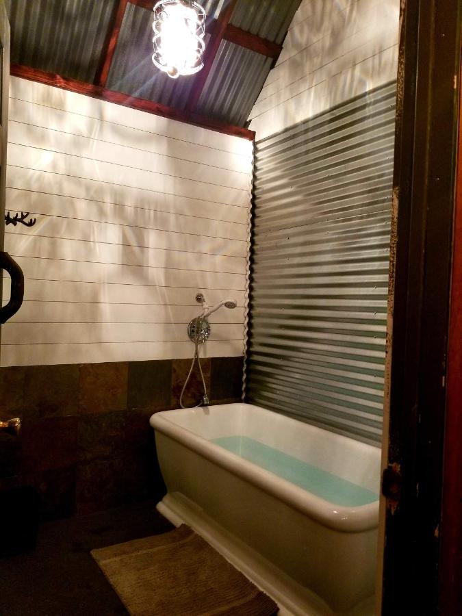 Sacred Mtn River Suites Kernville Luaran gambar